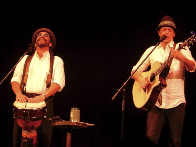 Jason Mraz & Toca Rivera at Adler Theatre