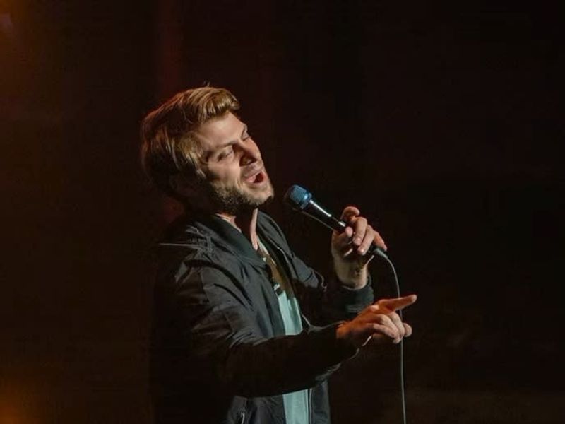 Charlie Berens tickets